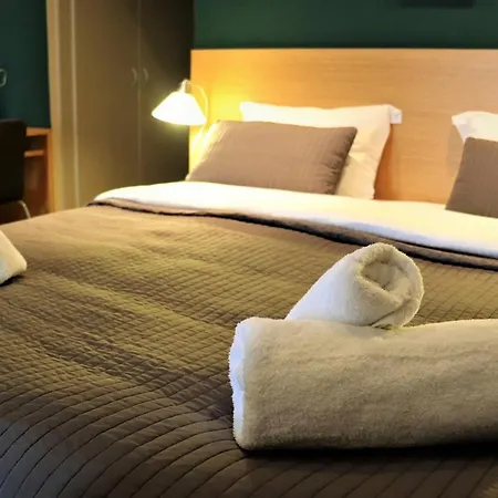 Hotell Hara 2*
